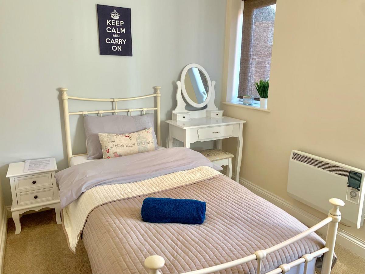 Denim Dreams Apartment Kettering Buitenkant foto